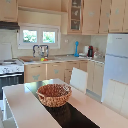 Dinas House 3 펜션 Nea Kallikrateia